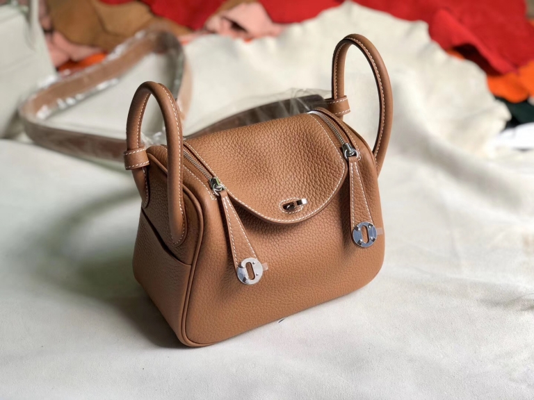 爱马仕女包 MINI lindy 琳迪包 尺寸19cm Hermes Mini Lindy CK37金棕色 GoldHermès